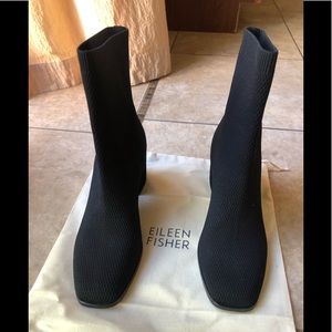 Eileen Fisher Block Heel Stretch Sock Booties Black 7.5